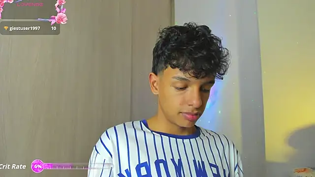 عرض كام Maxfrost1