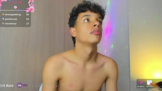Maxfrost1 webcam show