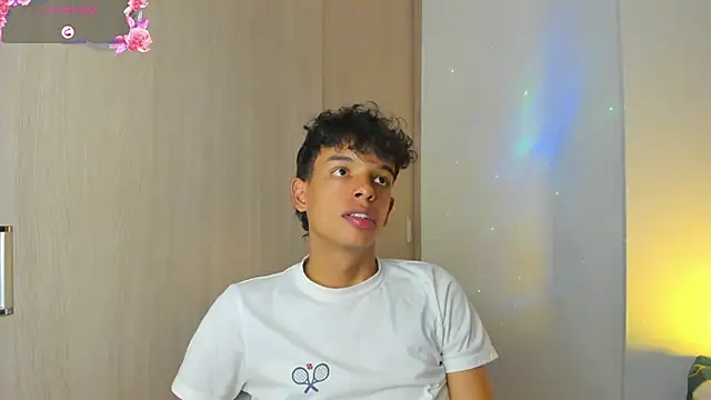 Maxfrost1 Webcam Show