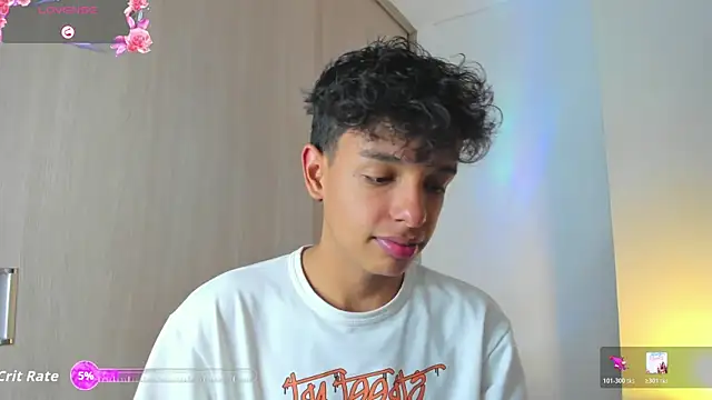 Maxfrost1 Pertunjukan Webcam