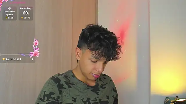 عرض كام Maxfrost1