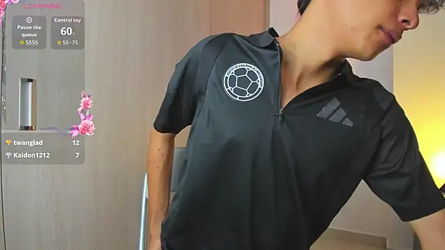 Maxfrost1 Webcamshow