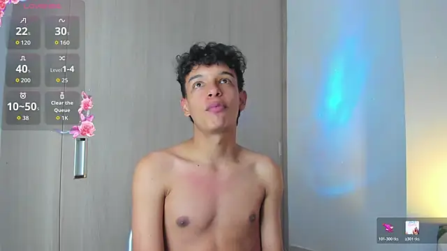 Maxfrost1's Webcam Show