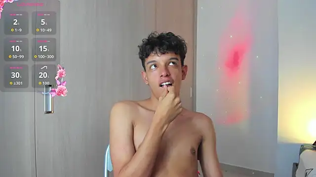 عرض كام Maxfrost1
