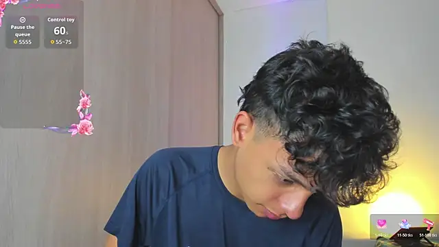 عرض كام Maxfrost1