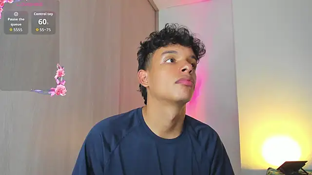 عرض كام Maxfrost1