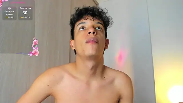 Maxfrost1 Webcam show