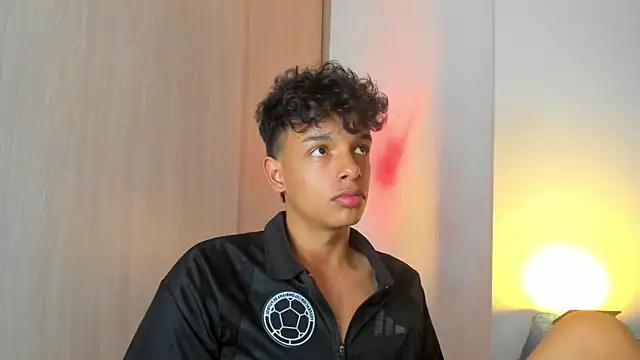 Maxfrost1 webkamerás műsora