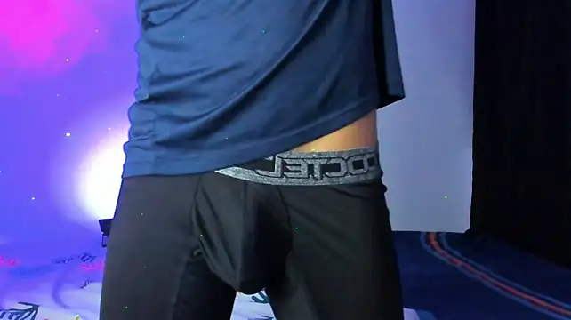Maxfrost1's Webcam Show