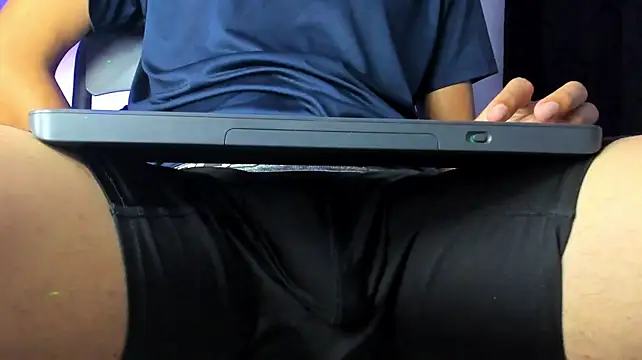 Maxfrost1's Webcam Show