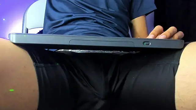 Maxfrost1 Webcam Show
