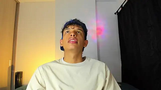 عرض كام Maxfrost1