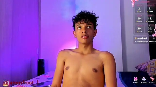 Maxfrost1 Webcam show