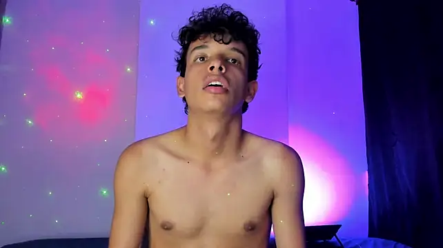 Maxfrost1's Webcam Show