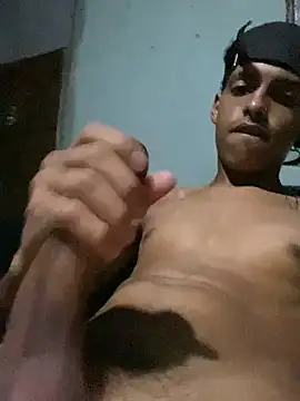 Aleexxx_2005 在線直播表演