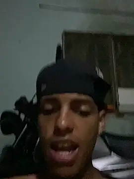 Aleexxx_2005 웹캠 쇼