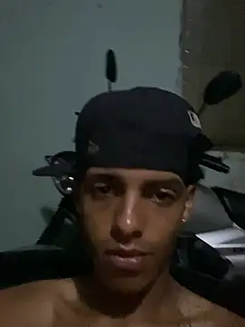 عرض كام Aleexxx_2005