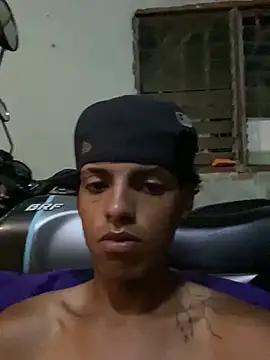 Aleexxx_2005 Pertunjukan Webcam