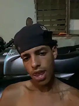Aleexxx_2005 웹캠 쇼