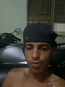 Aleexxx_2005 웹캠 쇼