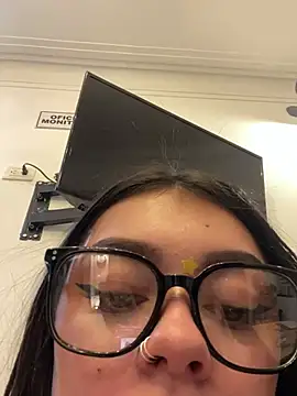 Lummii_'s Live XXX Chat
