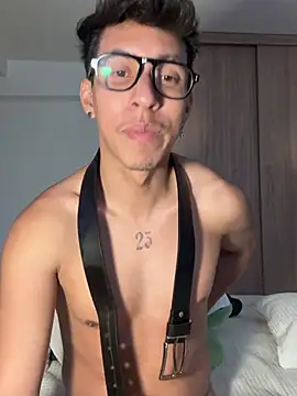 Show de Jack_Frostt na webcam