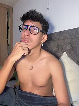Jack_Frostt Show in webcam