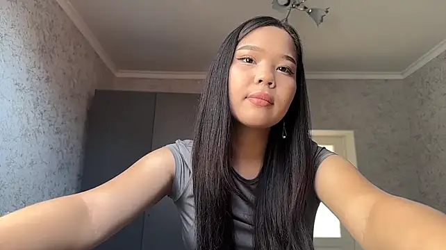 RegenaLandauer Chat XXX in diretta