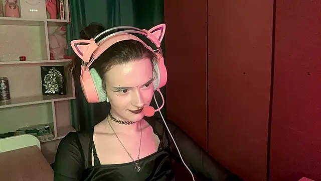 MabelDefina: δωμάτιο απευθείας συνομιλίας