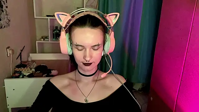 MabelDefina's Live XXX Chat