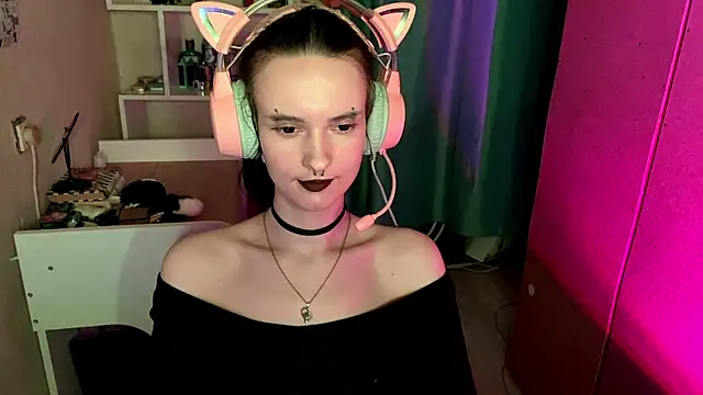 MabelDefina's Live XXX Chat