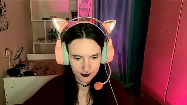 Živá chatovací místnost MabelDefina