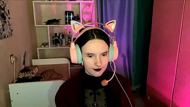 Онлайн чат MabelDefina