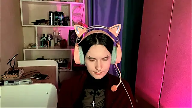 הופעת וובקאם של MabelDefina