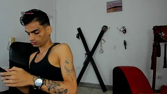 Gay_Red_Room 在線直播表演