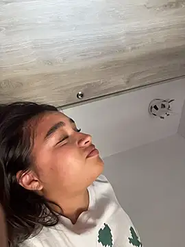I_Samanthaa's Live XXX Chat