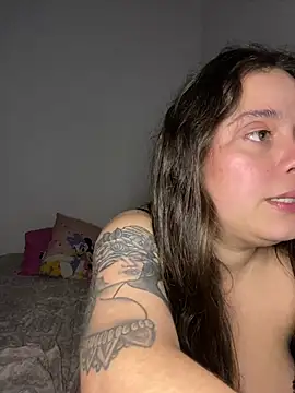 Show de PutaYasmim na webcam