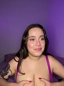 Show de PutaYasmim na webcam