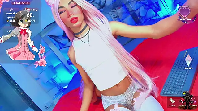 suzume_Mendez Show in webcam