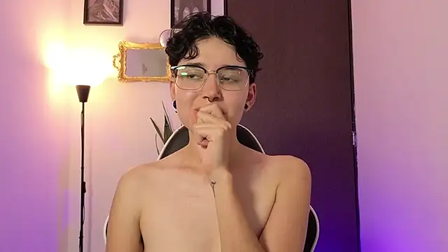 Chat XXX en directo de jeroharper_