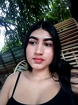 Julianiss 网络视讯表演