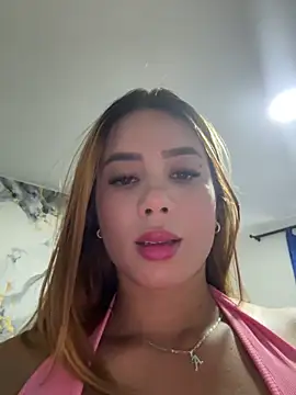 angelinadreamss Adlı Modelin Canlı XXX Sohbeti