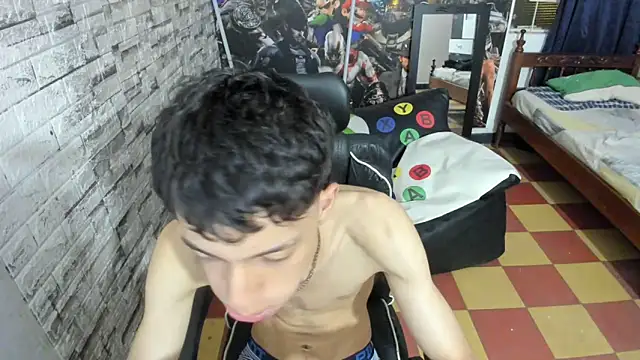 wex_077's Webcam Show