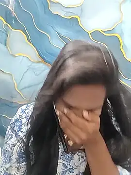 Tamil_Charu_のウェブカメラショー
