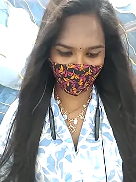 Webkamerová show Tamil_Charu_