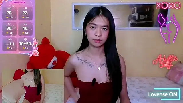 Luna_Moonfang Chat XXX in diretta