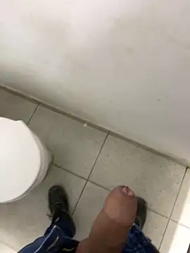 Elmanc 现场XXX聊天