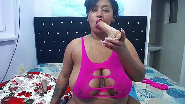 Show Webcam de sexydiamond15