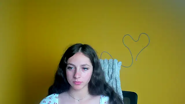 KissMeJulia Adlı Modelin Canlı XXX Sohbeti
