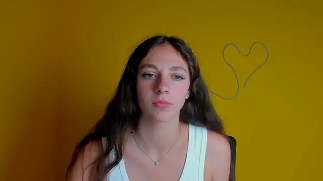 KissMeJulia live XXX chat